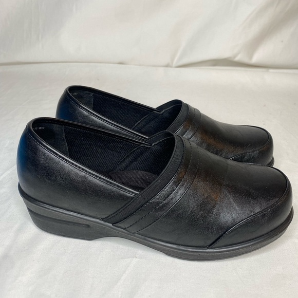 Women Easy Street Black Origin Clogs 10WW - Picture 6 of 10